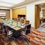 Hotel Movenpick 5*