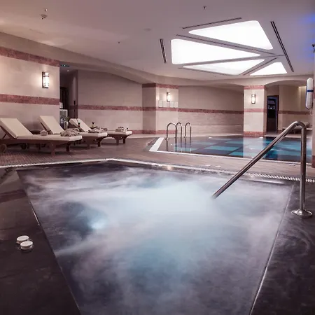 ホテル Movenpick 5*