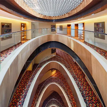 Movenpick ホテル
