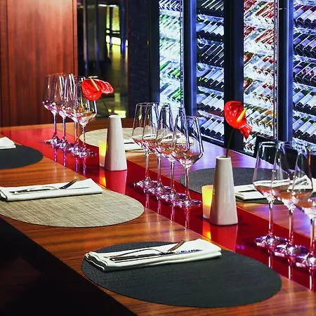 Hotel Movenpick 5*