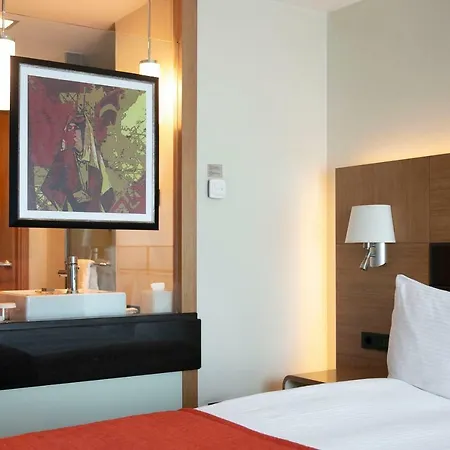 Movenpick Hotel 5*