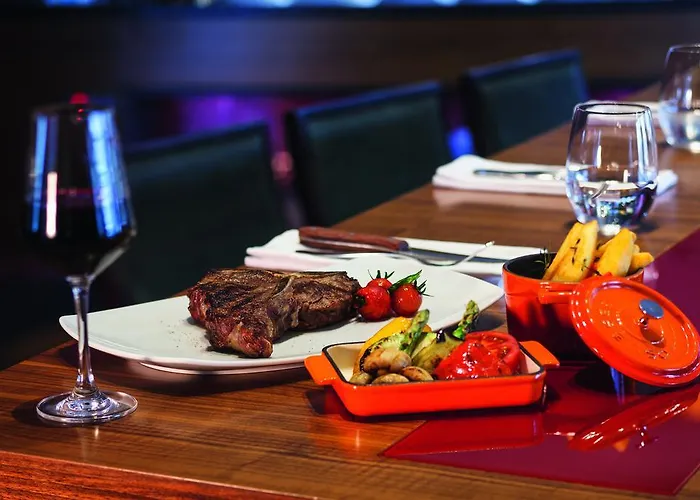 莫文皮克安卡拉酒店